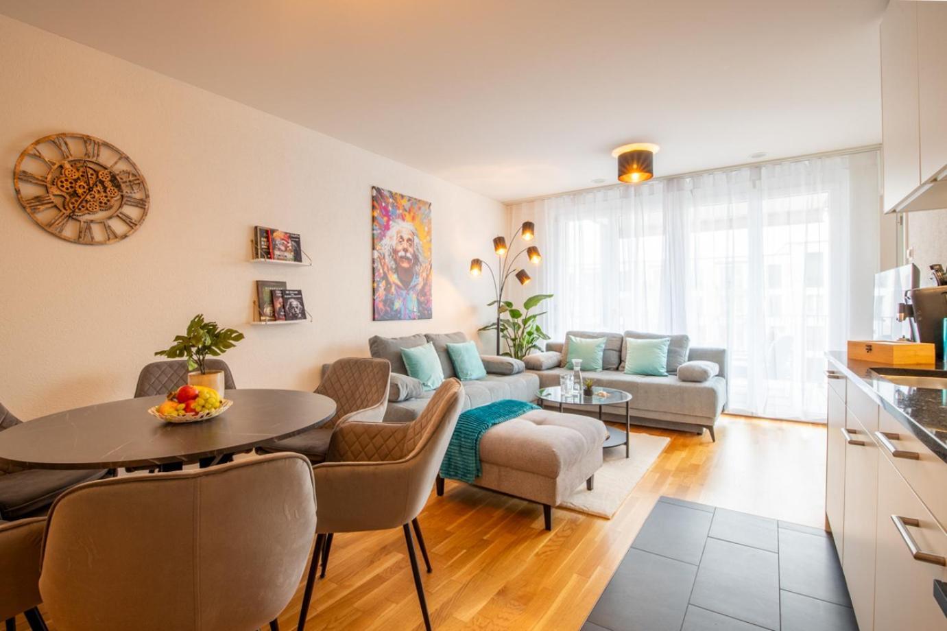 Special Einstein I Apartment Basel, Messe Kleinbasel 10-Star מראה חיצוני תמונה