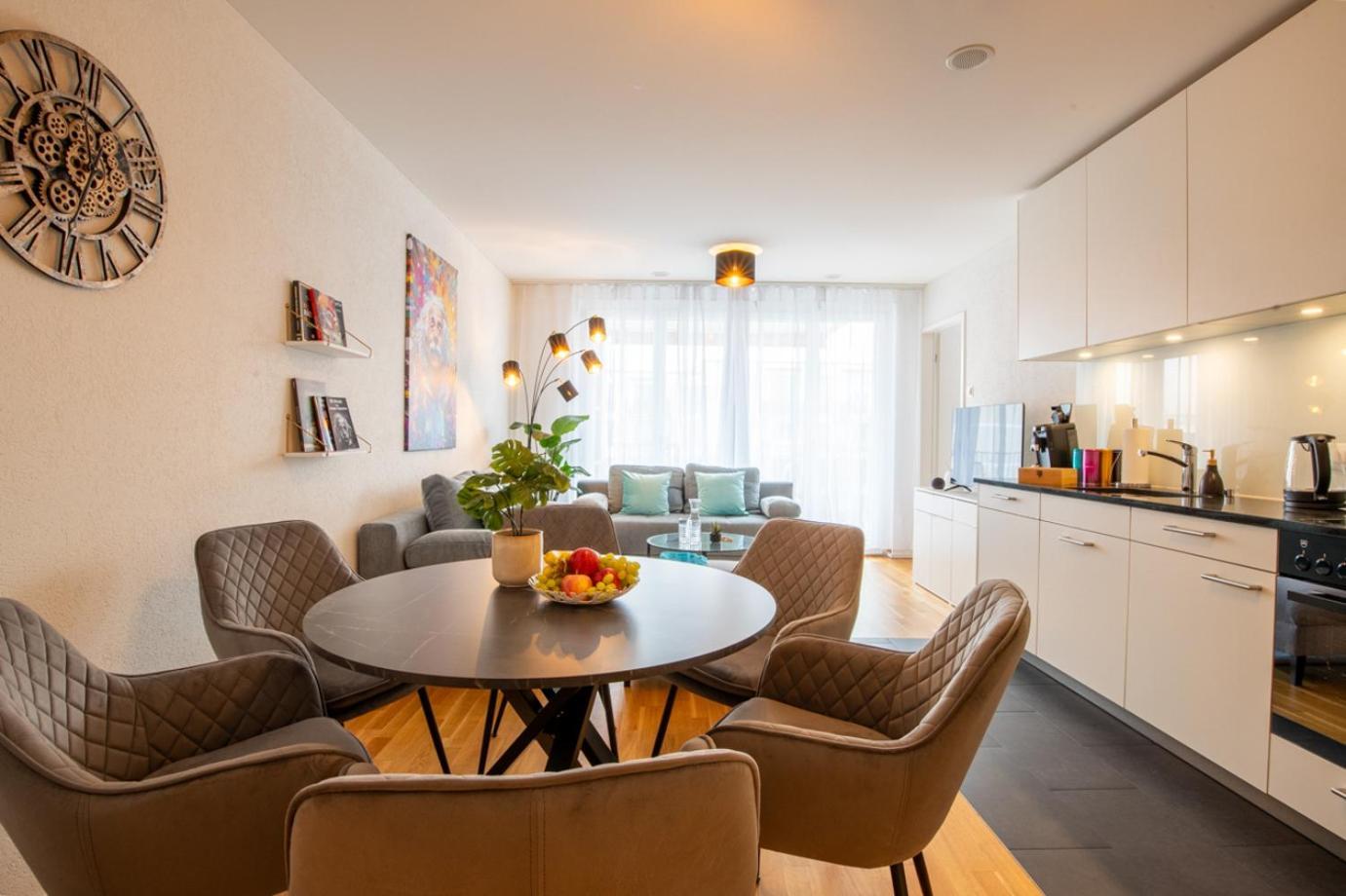 Special Einstein I Apartment Basel, Messe Kleinbasel 10-Star מראה חיצוני תמונה